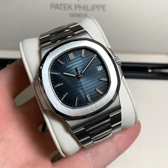 Patek Nautilus Automatique 57111A