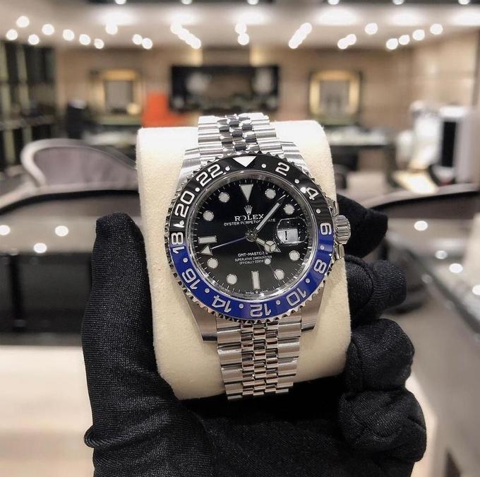 ROLEX GMT-MASTER II 40MM